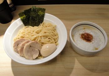 ファイル名: DSC00440.jpg
ファイルサイズ: 75.9KB
→クリックで元のサイズを表示 特製 泡つけ麺