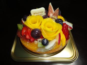 ファイル名: DSC00993.jpg
ファイルサイズ: 79KB
→クリックで元のサイズを表示 Berry cafe ChouChou コムサ の ケーキ